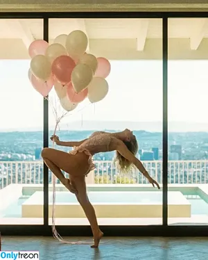 Jordyn Jones / jordylee.jones / jordynjones nude photo #0704