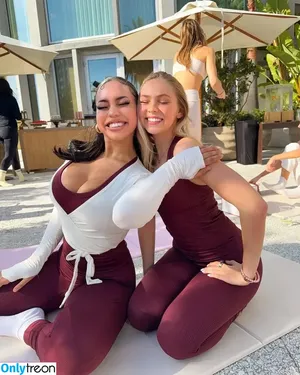 Jordyn Jones / jordylee.jones / jordynjones nude photo #0740