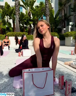 Jordyn Jones / jordylee.jones / jordynjones nude photo #0743