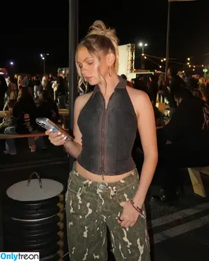 Jordyn Jones / jordylee.jones / jordynjones nude photo #0748
