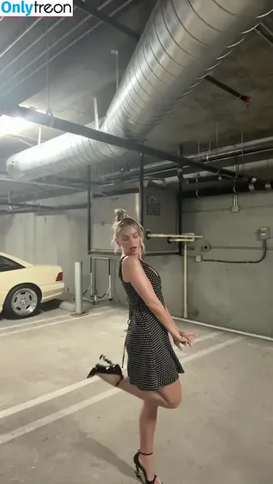 Jordyn Jones / jordylee.jones / jordynjones nude photo #0913