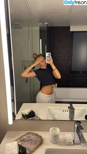 Jordyn Jones / jordylee.jones / jordynjones nude photo #0926