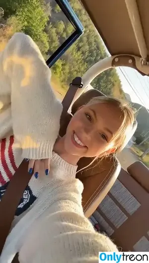 Jordyn Jones / jordylee.jones / jordynjones nude photo #0941