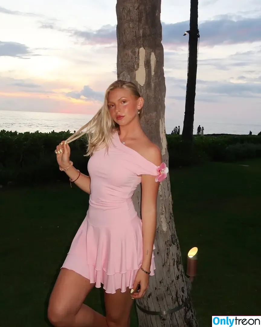 Jordyn Jones nude photo #0852 (jordylee.jones / jordynjones)