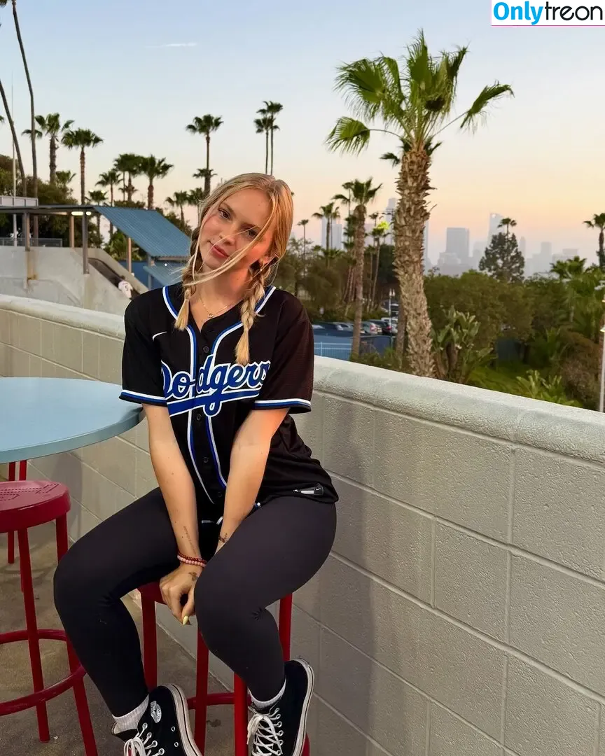 Jordyn Jones nude photo #0881 (jordynjones)