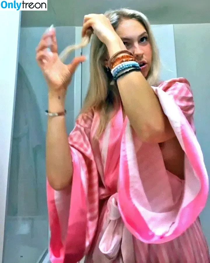 Jordyn Jones nude photo #0922 (jordylee.jones / jordynjones)