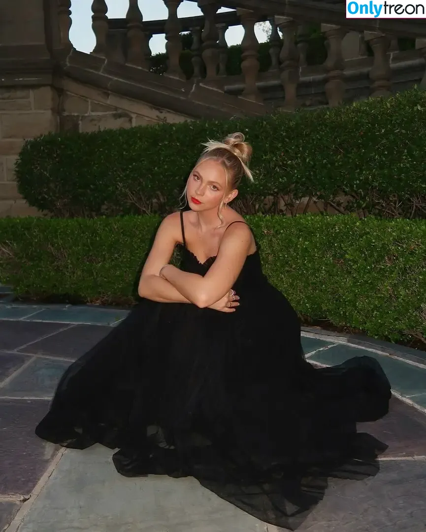Jordyn Jones nude photo #0932 (jordylee.jones / jordynjones)