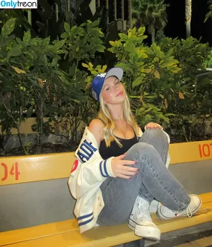 Jordyn Jones / jordylee.jones / jordynjones nude photo #1345