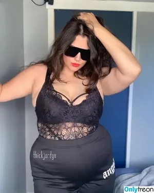 Jordyn Khaled / thickjordyn nude photo #0008