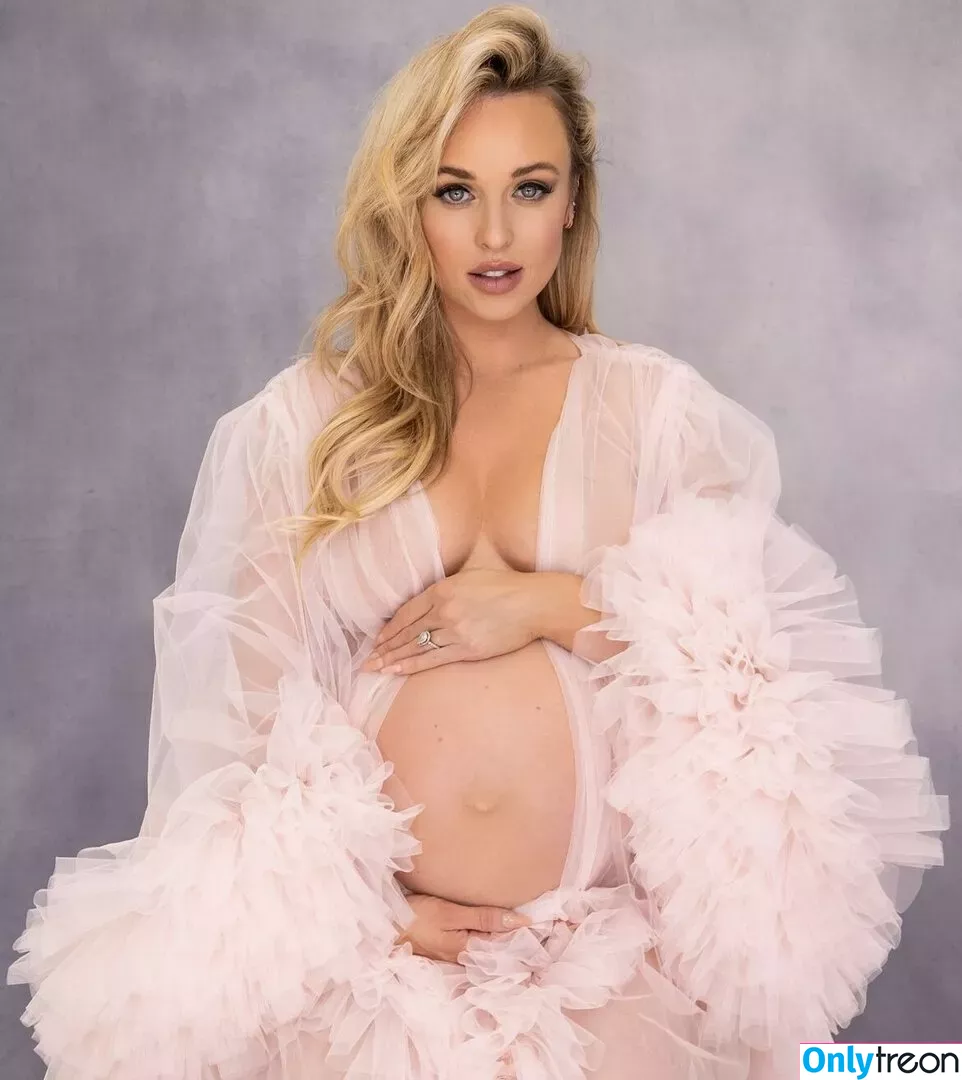 Jorgie Porter nude photo #0243 (kymberly1995 / themissyporter)