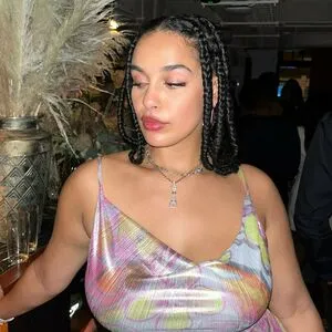 Jorja Smith / itstaaayy / jorjasmith_ nude photo #0035