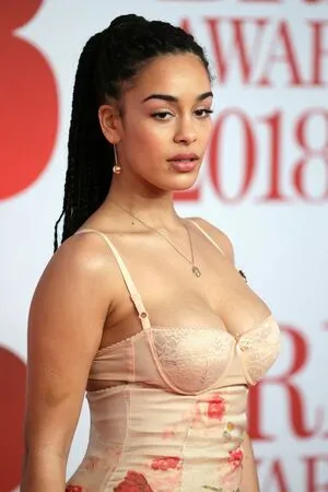 Jorja Smith / itstaaayy / jorjasmith_ фото голая #0076