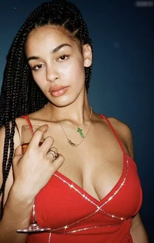 Jorja Smith / itstaaayy / jorjasmith_ nude photo #0094