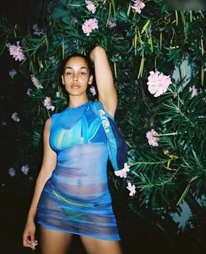 Jorja Smith / itstaaayy / jorjasmith_ nude photo #0102