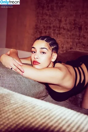 Jorja Smith / itstaaayy / jorjasmith_ nude photo #0163
