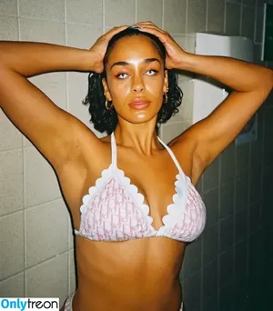 Jorja Smith / itstaaayy / jorjasmith_ nude photo #0178