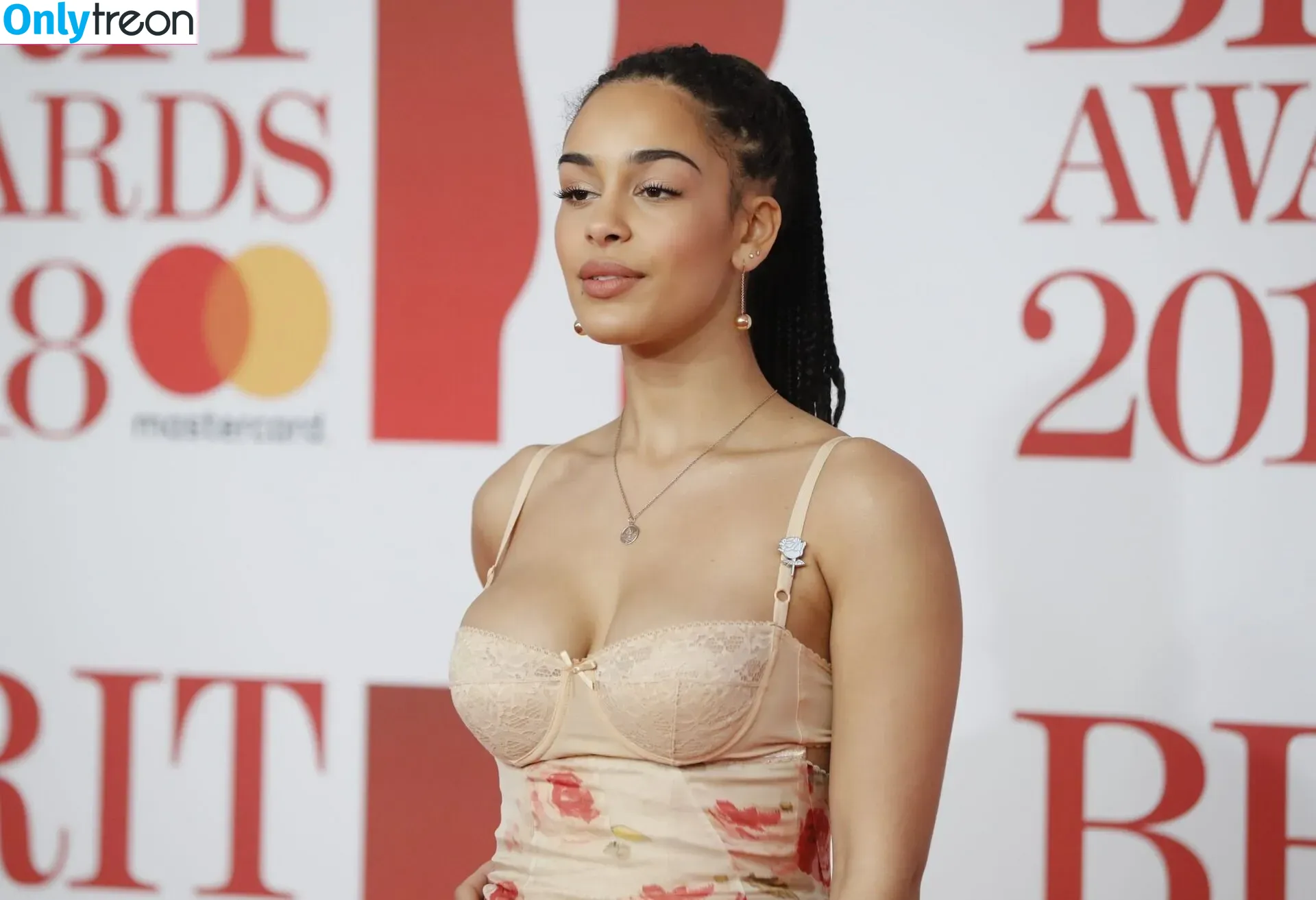 Jorja Smith голая photo #0075 (itstaaayy / jorjasmith_)