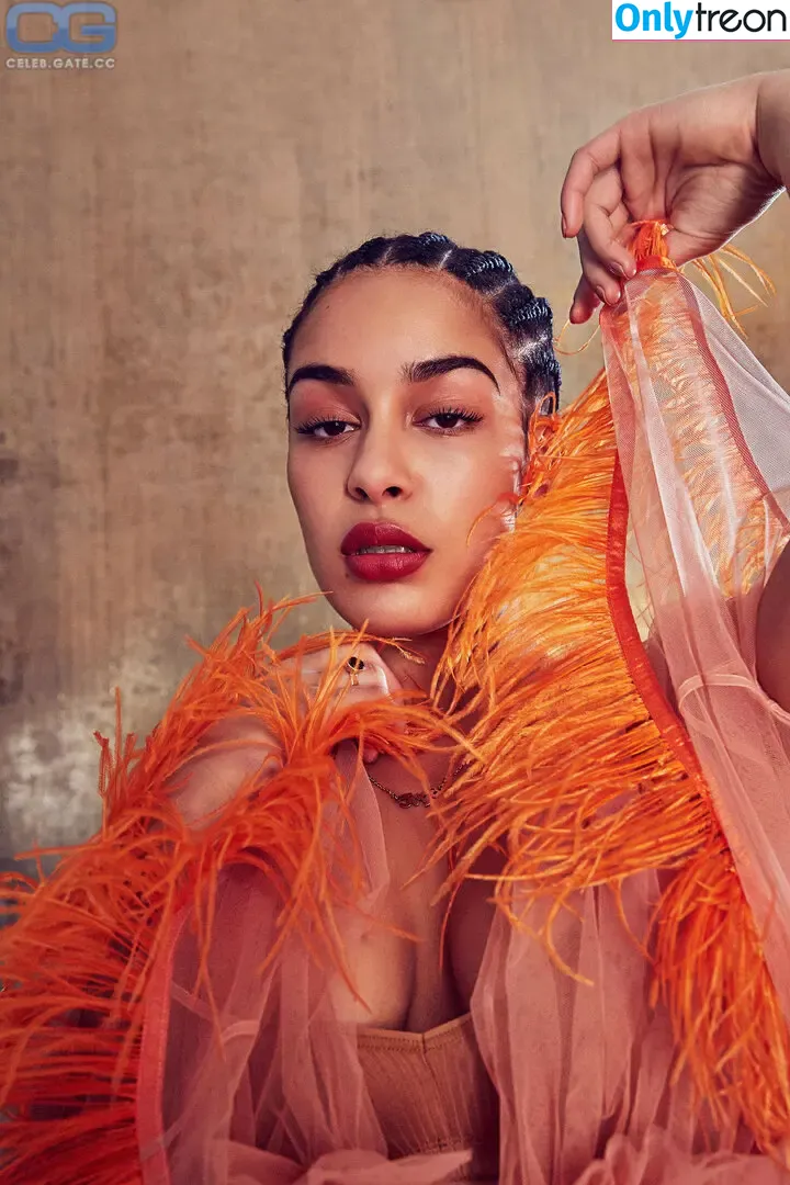 Jorja Smith nude photo #0164 (itstaaayy / jorjasmith_)