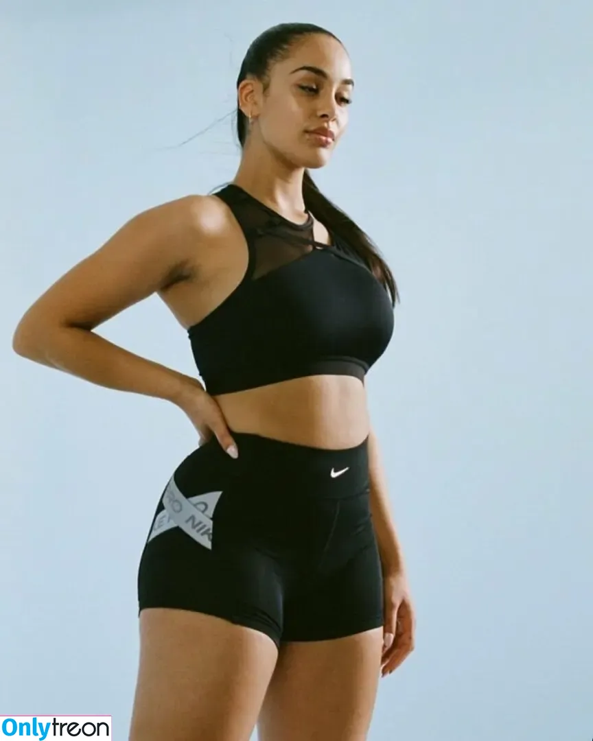 Jorja Smith nude photo #0165 (itstaaayy / jorjasmith_)