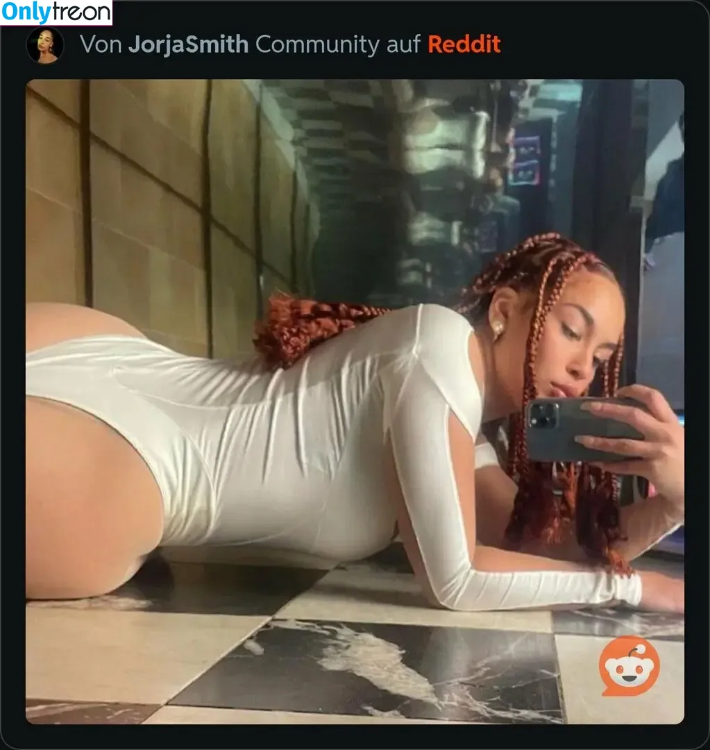 Jorja Smith nude photo #0173 (itstaaayy / jorjasmith_)