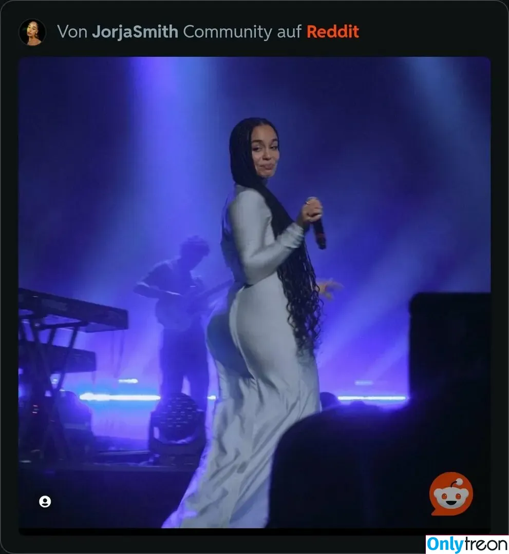 Jorja Smith nude photo #0183 (itstaaayy / jorjasmith_)