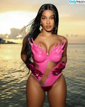 Joseline Hernandez / 