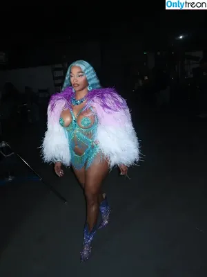 Joseline Hernandez / 