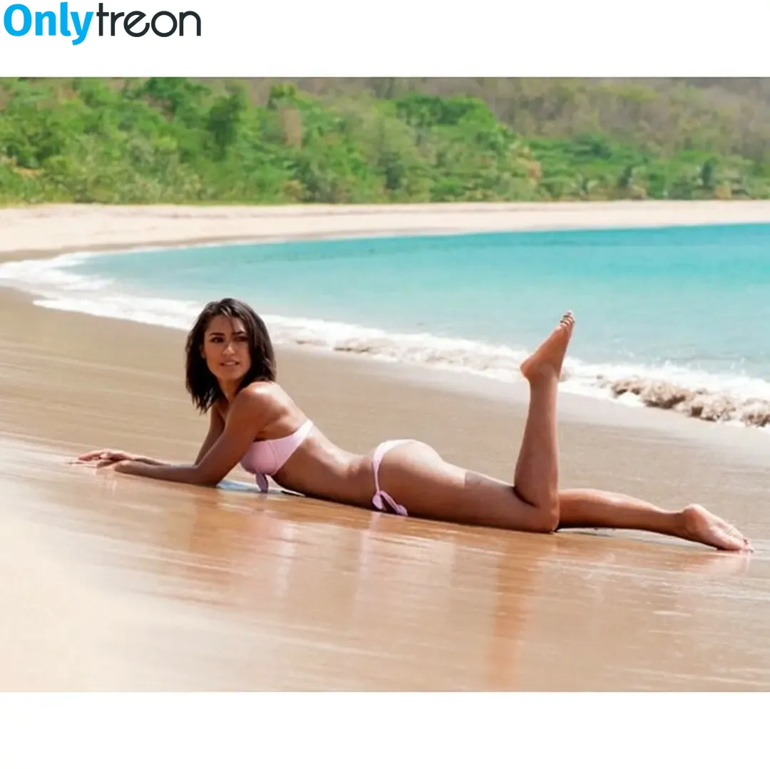 Josephine Jobert голая photo #0036 (josephinejobert_official)