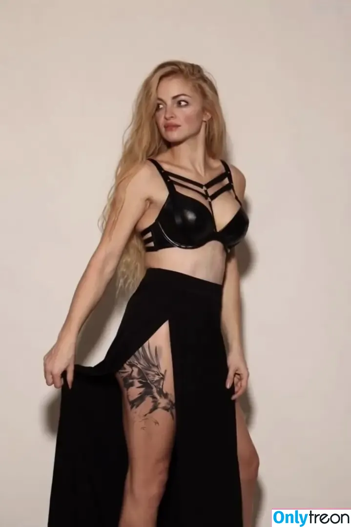 Josephine Welsch nude photo #0129 (josephine_welsch)