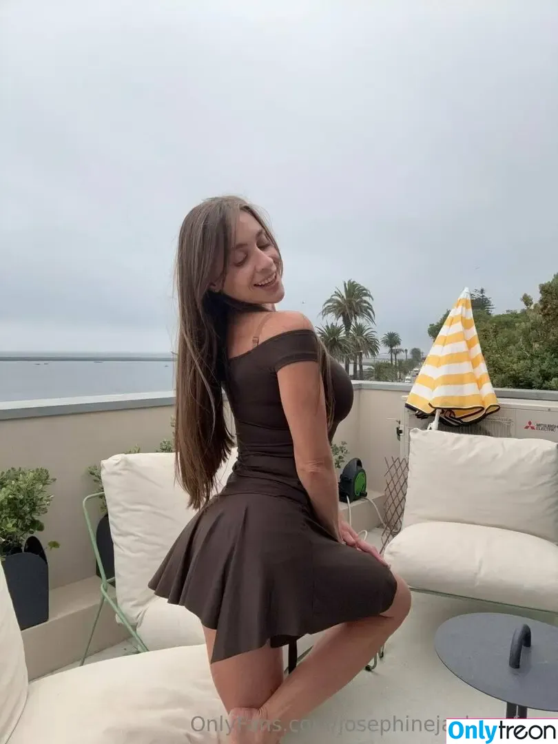 josephinejacksonfree голая photo #0186 (josephinejacksonfree)