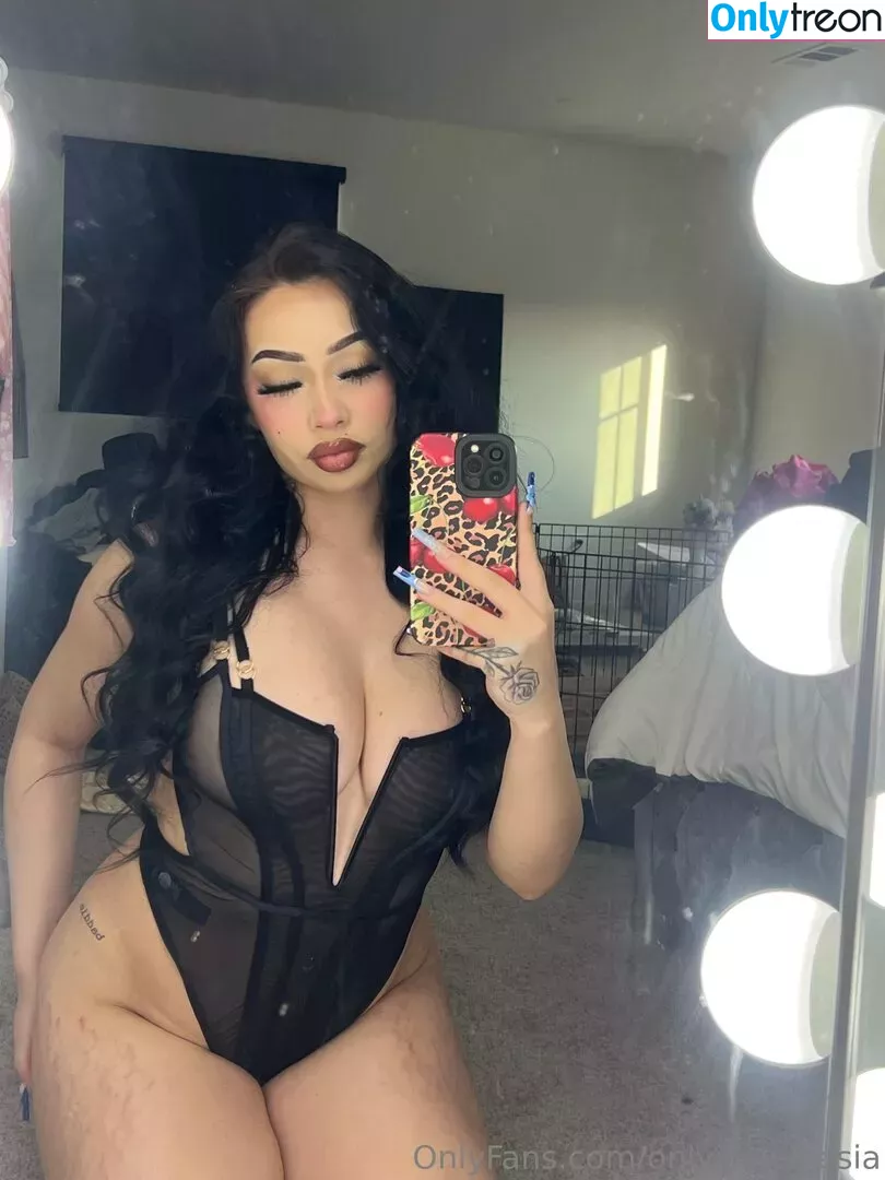 Josie Alesia голая photo #0129 (josiealesia / onlyjosiealesia)