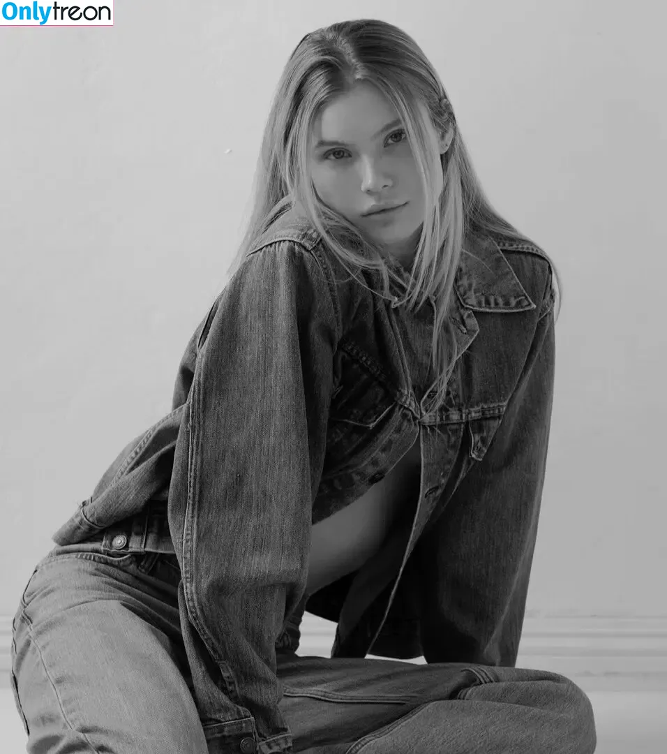 Josie Canseco голая photo #0902 (josiecanseco)