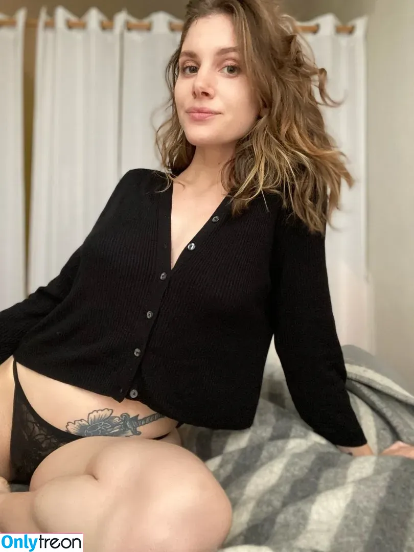 josiexcoyote голая photo #0008 (cupofjosie / tradeofalljaks)