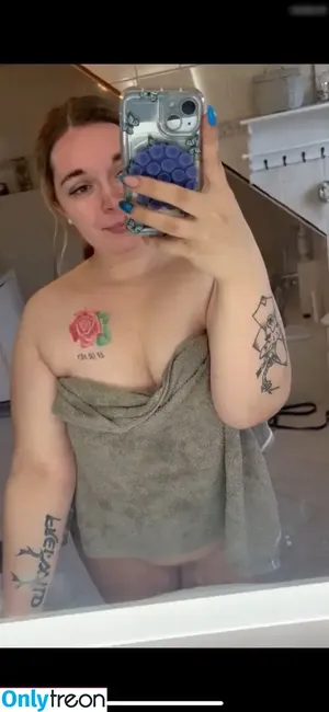  nude photo #0007