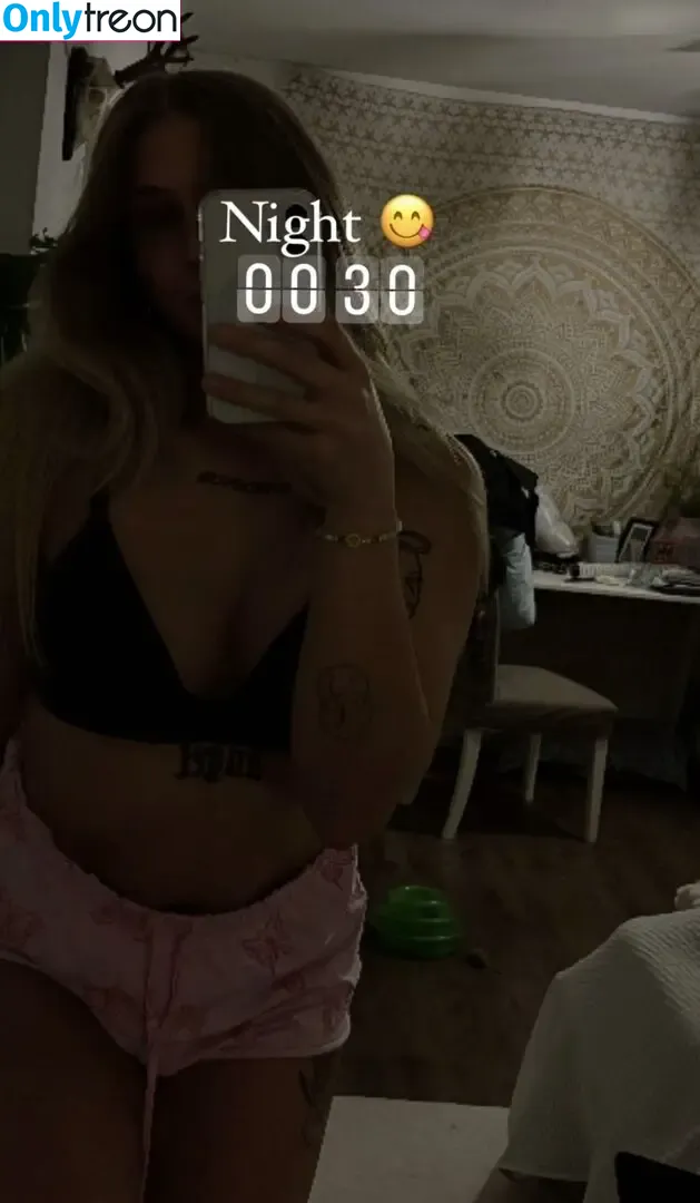 josixmeyr голая photo #0004 (josixmeyr)