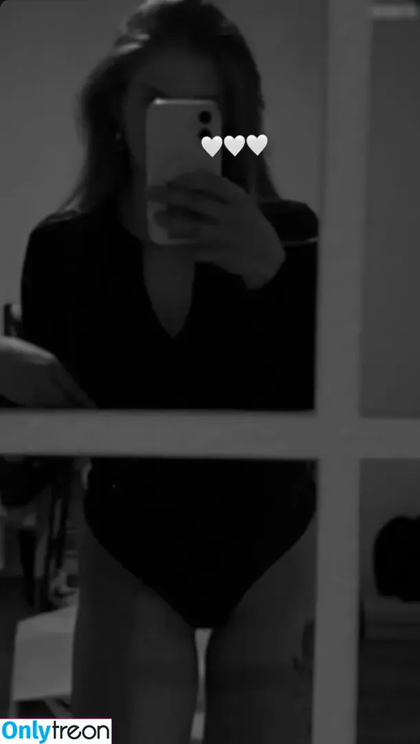 josixmeyr голая photo #0025 (josixmeyr)