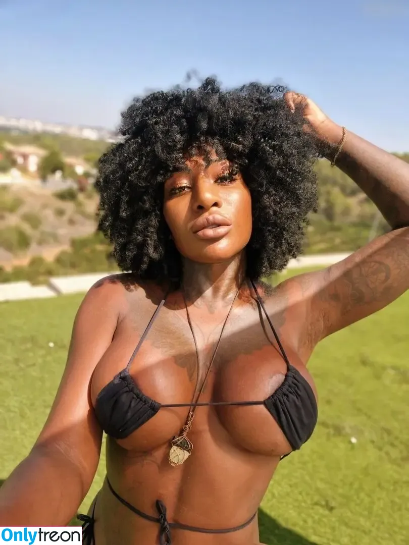 Josy Black nude photo #0090 ( / JosyBlack / JsyBlck / josyblackofficial / josyblackx)