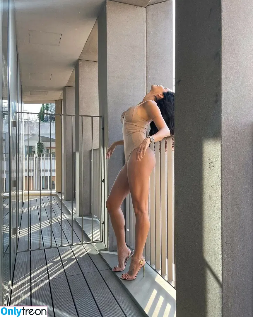 Jovana Djordjevic nude photo #0011 (callmelolita)