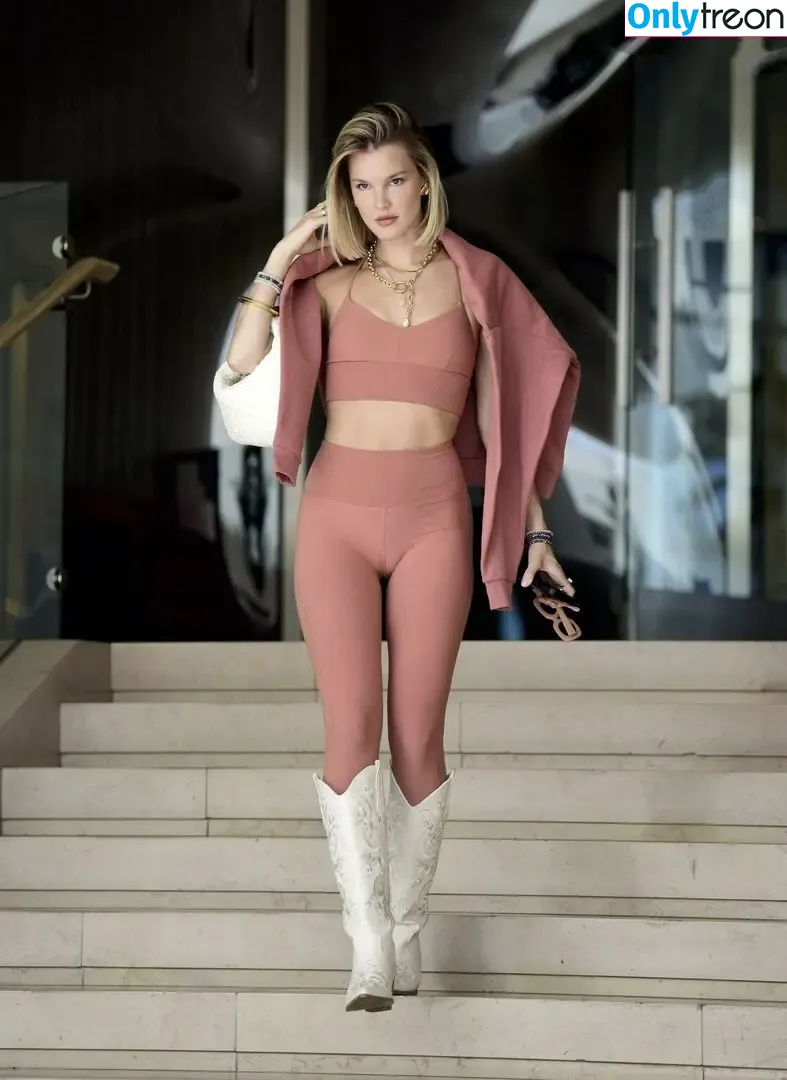 Joy Corrigan голая photo #1549 (_joycorrigan / joycorrigan)