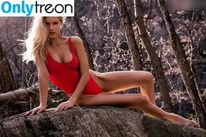 Joy Corrigan / _joycorrigan / joycorrigan фото голая #2357