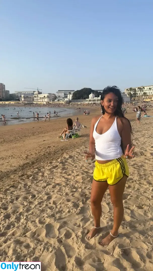 Joy Crookes nude photo #0045 (joycrookes / veronicaxbee)