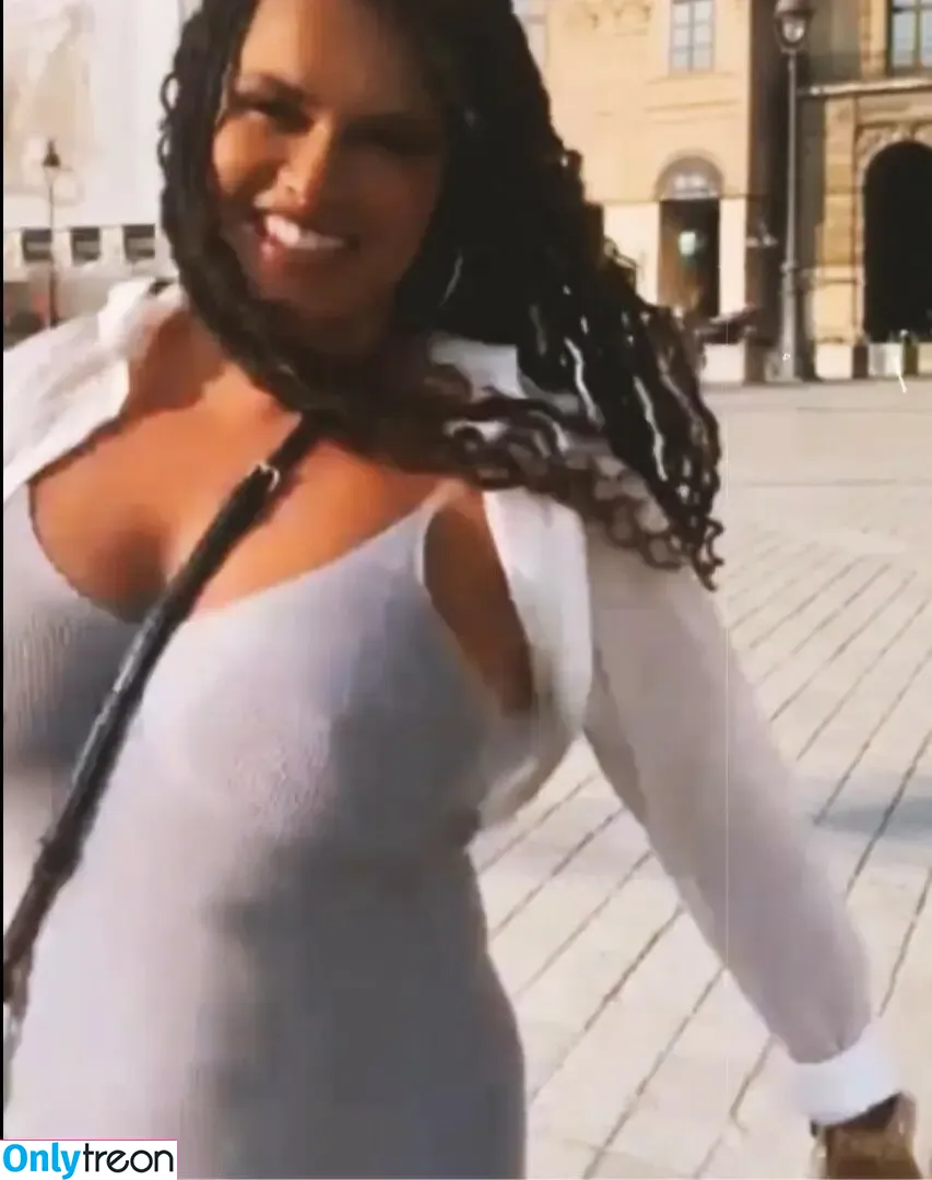 Joy Taylor голая photo #0446 (joyoustaylorjoyfree / joytaylortalks)