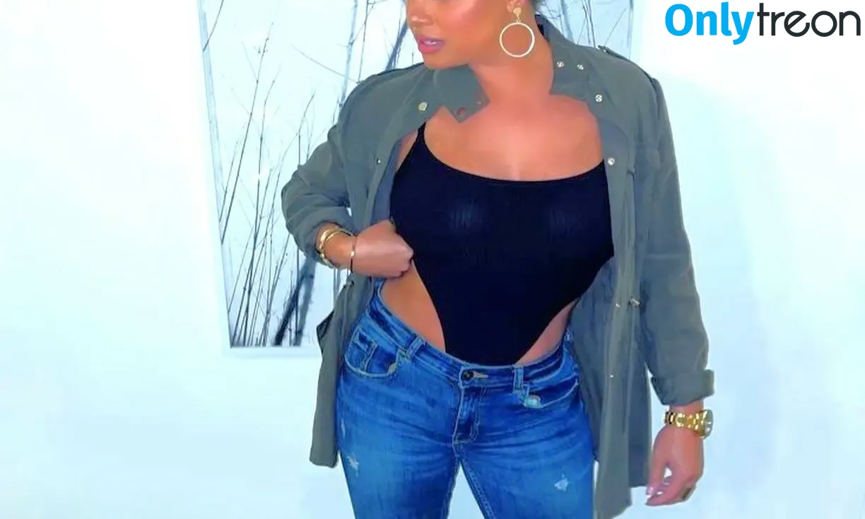 Joy Taylor голая photo #0453 (joyoustaylorjoyfree / joytaylortalks)