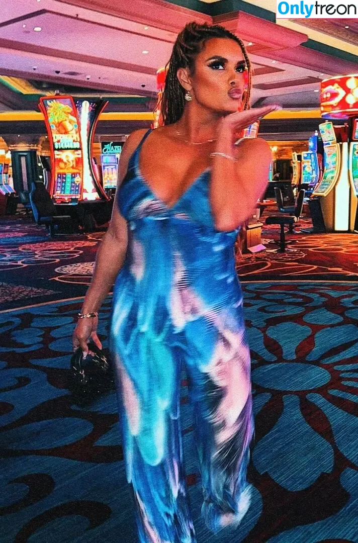 Joy Taylor голая photo #0628 (joyoustaylorjoyfree / joytaylortalks)