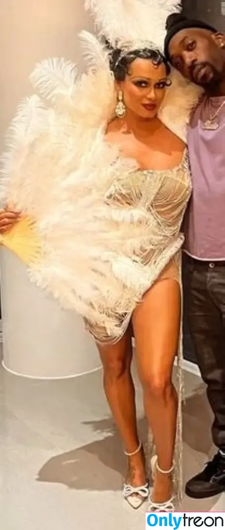 Joy Taylor голая photo #0643 (joyoustaylorjoyfree / joytaylortalks)