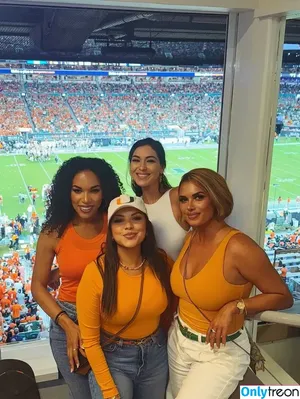 Joy Taylor / joyoustaylorjoyfree / joytaylortalks nude photo #1331
