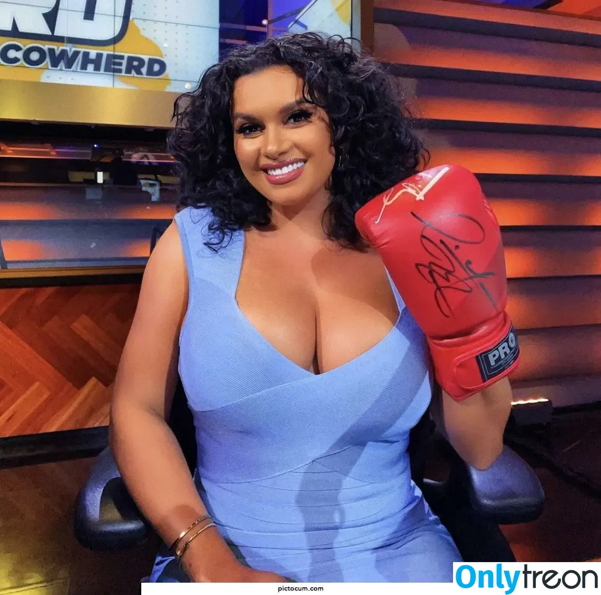 Joy Taylor голая photo #1056 (joyoustaylorjoyfree / joytaylortalks)