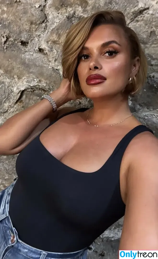 Joy Taylor голая photo #1309 (joyoustaylorjoyfree / joytaylortalks)
