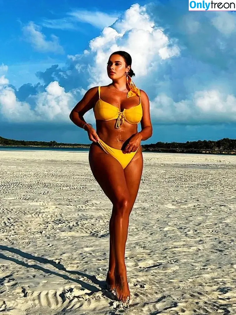 Joy Taylor nude photo #1353 (joyoustaylorjoyfree / joytaylortalks)
