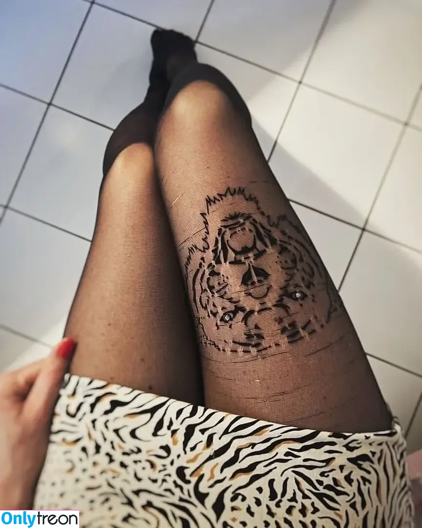 Judi_Lieb / Judy.Lieb / Nylonmum голая photo #0040 (judy.lieb)